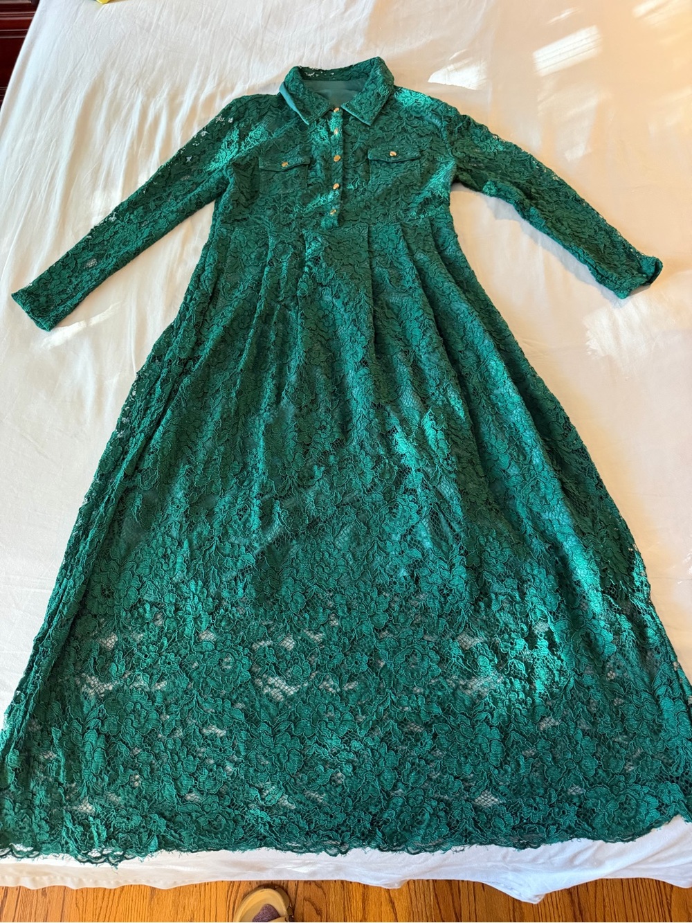 Emerald Green Lace Long Sleeve Maxi Dress